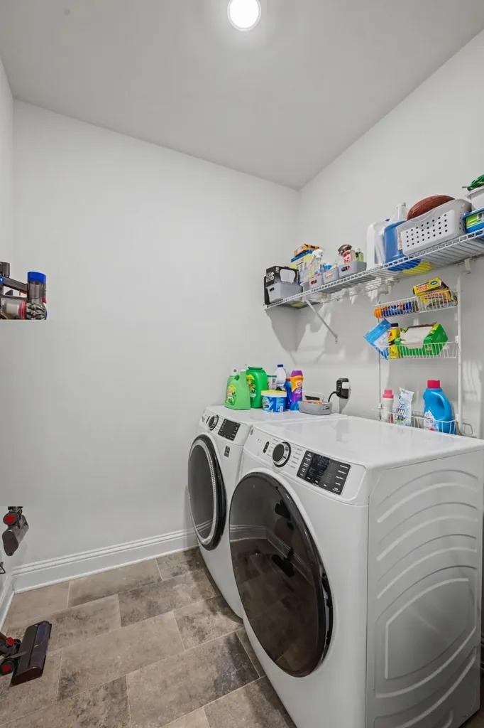 2065 Creekland View Boulevard Nashville TN 37207