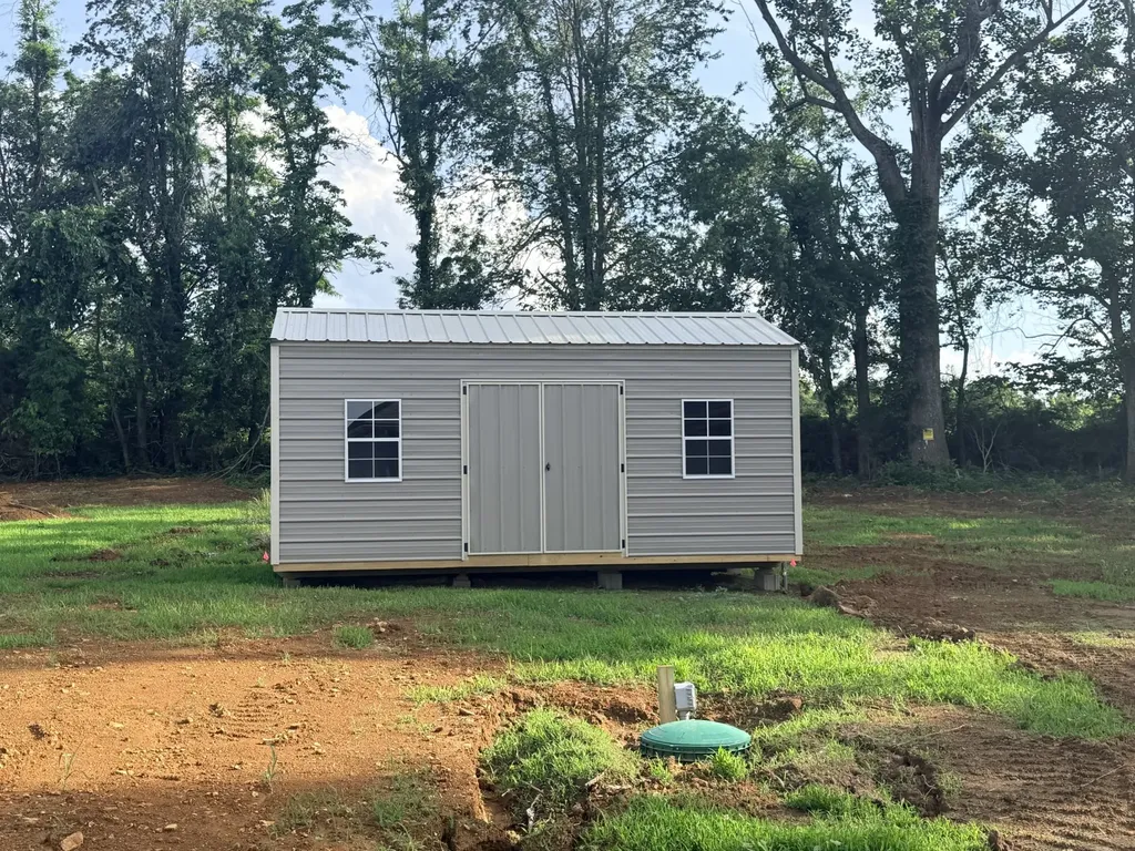 68 Magnolia Springs Way Lafayette TN 37083