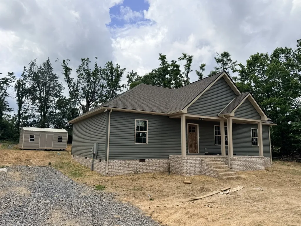 68 Magnolia Springs Way Lafayette TN 37083