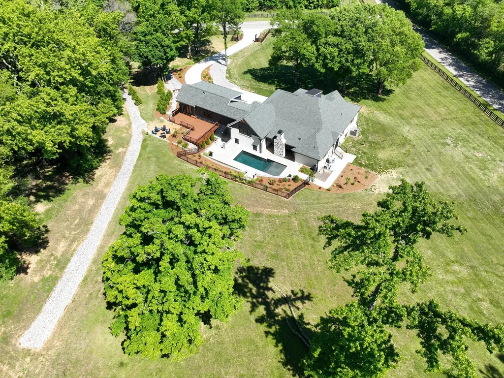 6659 Pinkston Road College Grove TN 37046