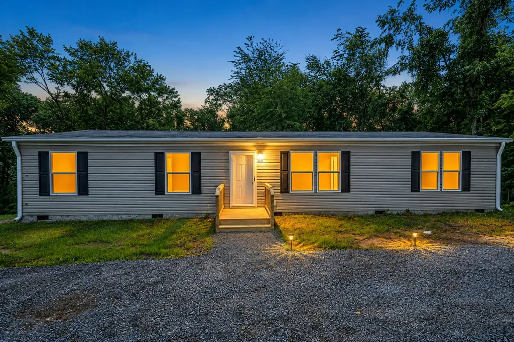 1291 Highway 259 Portland TN 37148