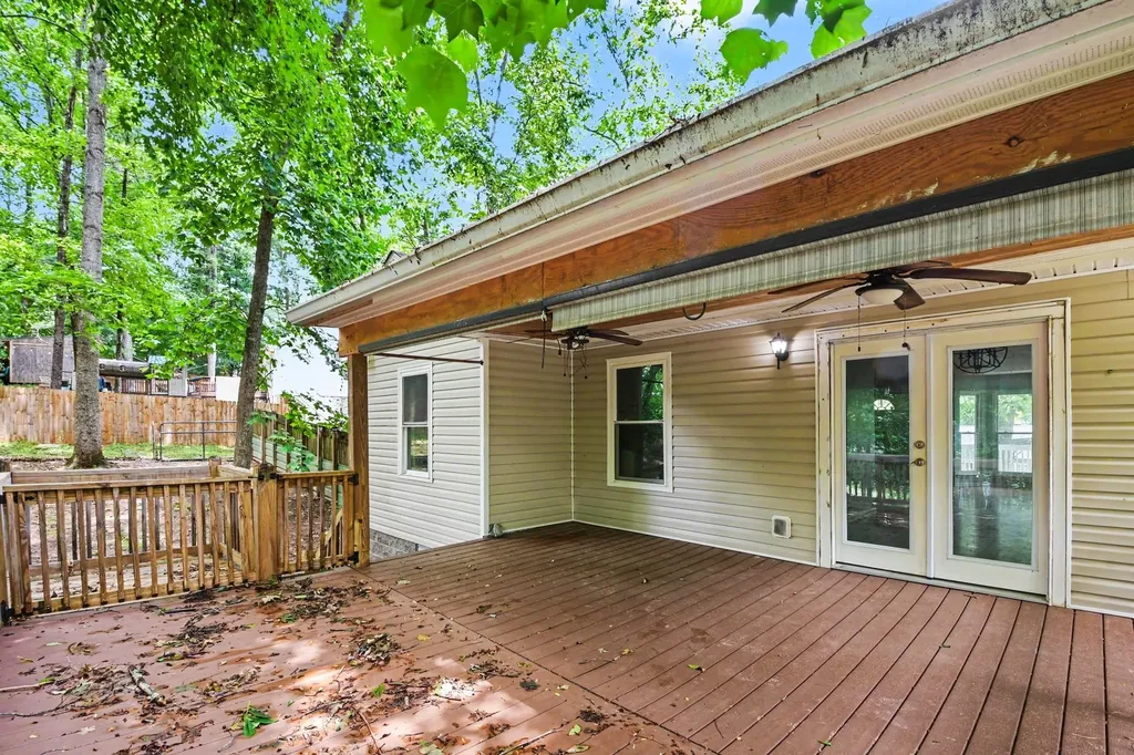 608 South Evening Shade White Bluff TN 37187