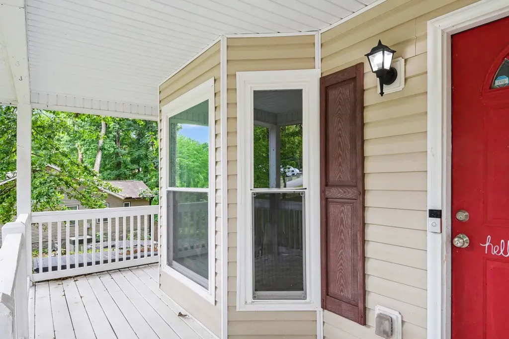 608 South Evening Shade White Bluff TN 37187