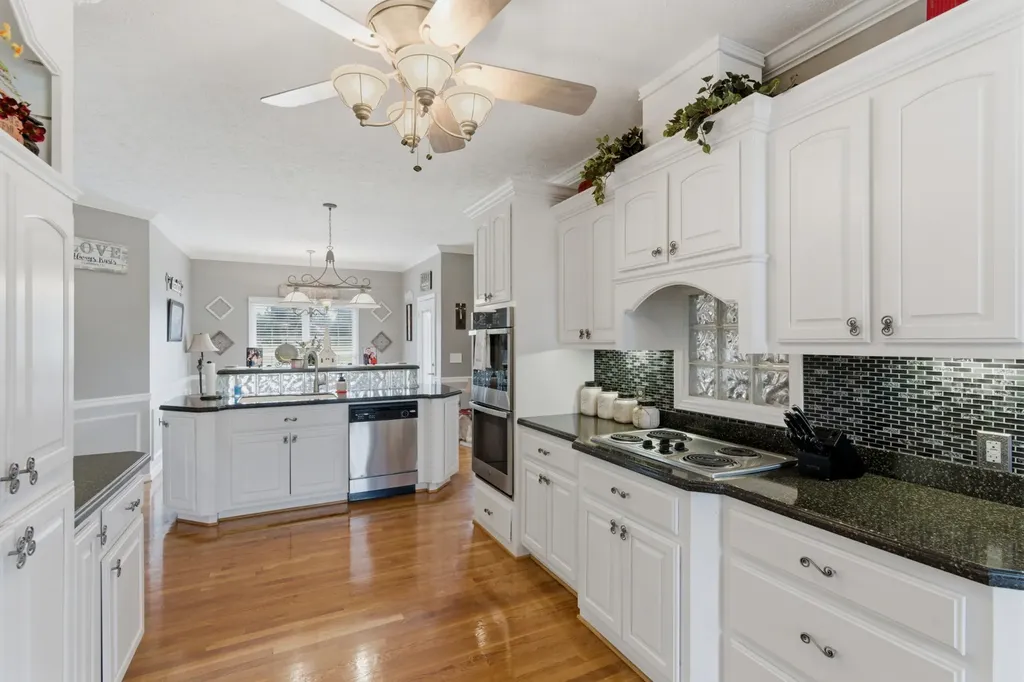 584 Golf Club Drive Smithville TN 37166