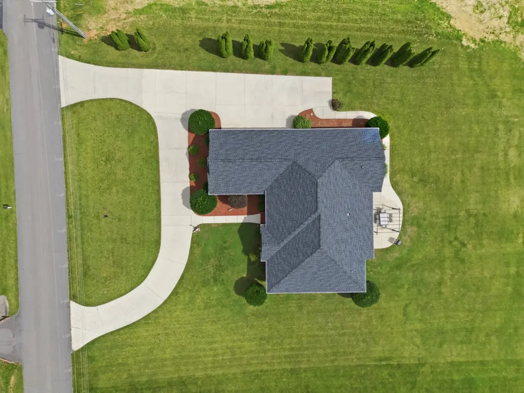 584 Golf Club Drive Smithville TN 37166