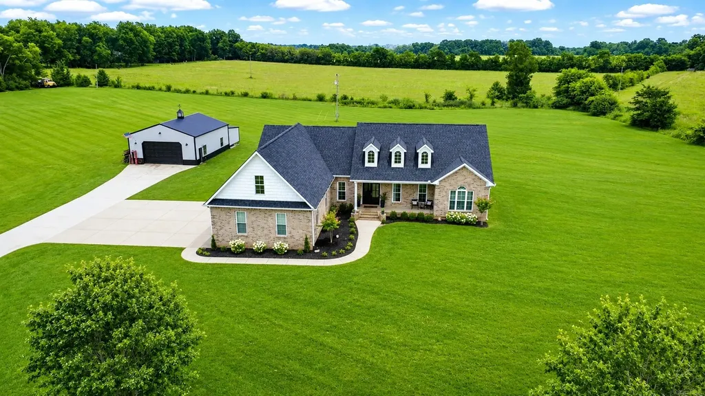 2829 Anes Station Road Lewisburg TN 37091