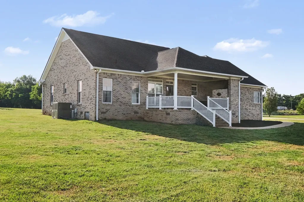 2829 Anes Station Road Lewisburg TN 37091