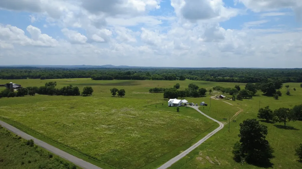 2829 Anes Station Road Lewisburg TN 37091