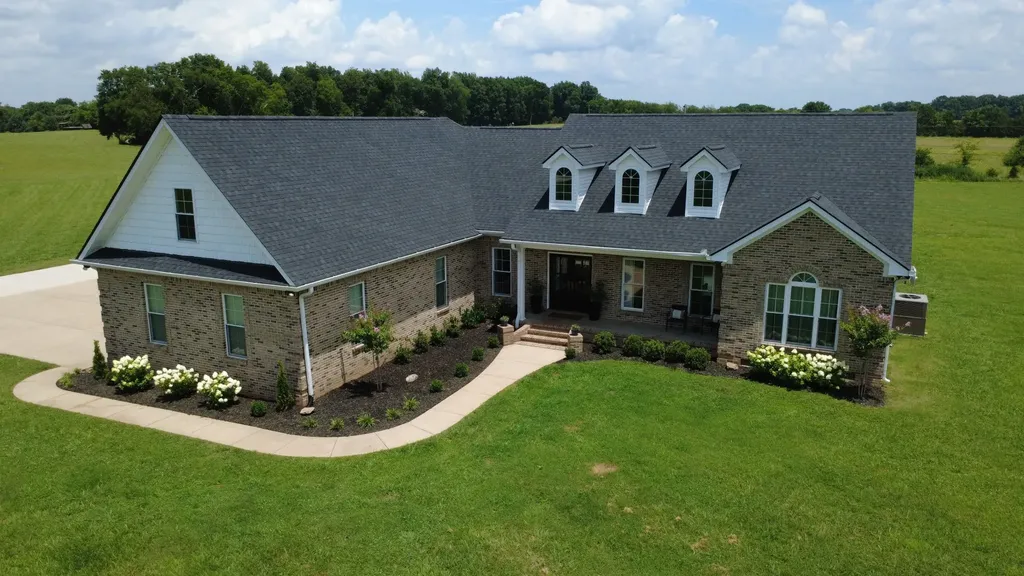 2829 Anes Station Road Lewisburg TN 37091