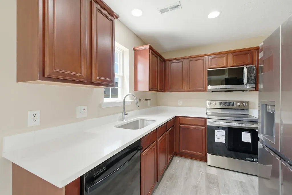 1327 Tonya Drive La Vergne TN 37086
