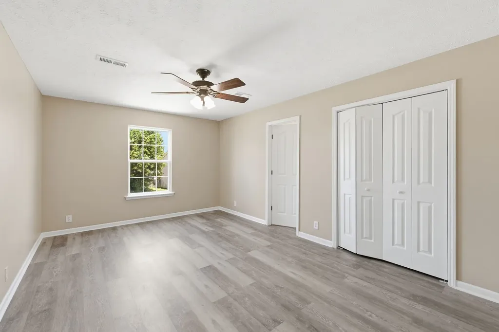 1327 Tonya Drive La Vergne TN 37086