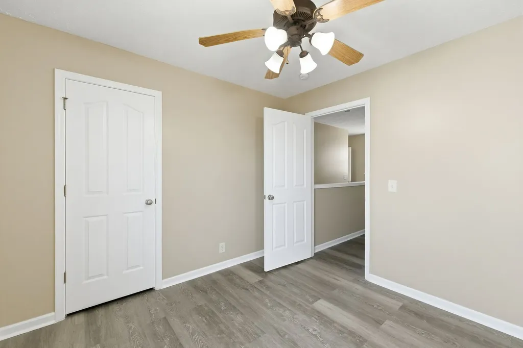 1327 Tonya Drive La Vergne TN 37086