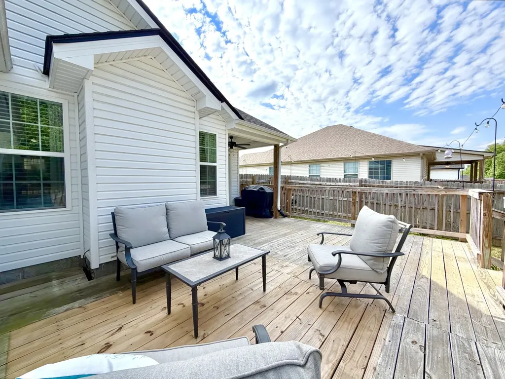 1457 Fredrick Drive Clarksville TN 37042