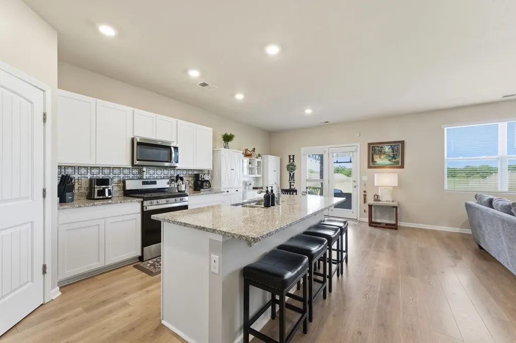 126 William Dylan Drive Murfreesboro TN 37129