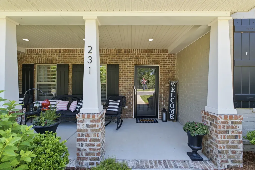 231 Grandstand Boulevard Gallatin TN 37066