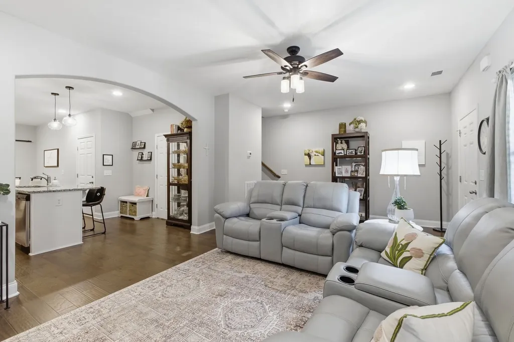 231 Grandstand Boulevard Gallatin TN 37066