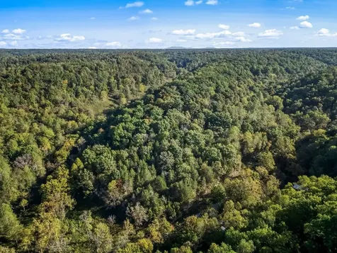 1979 Norton Branch Road Beechgrove TN 37018