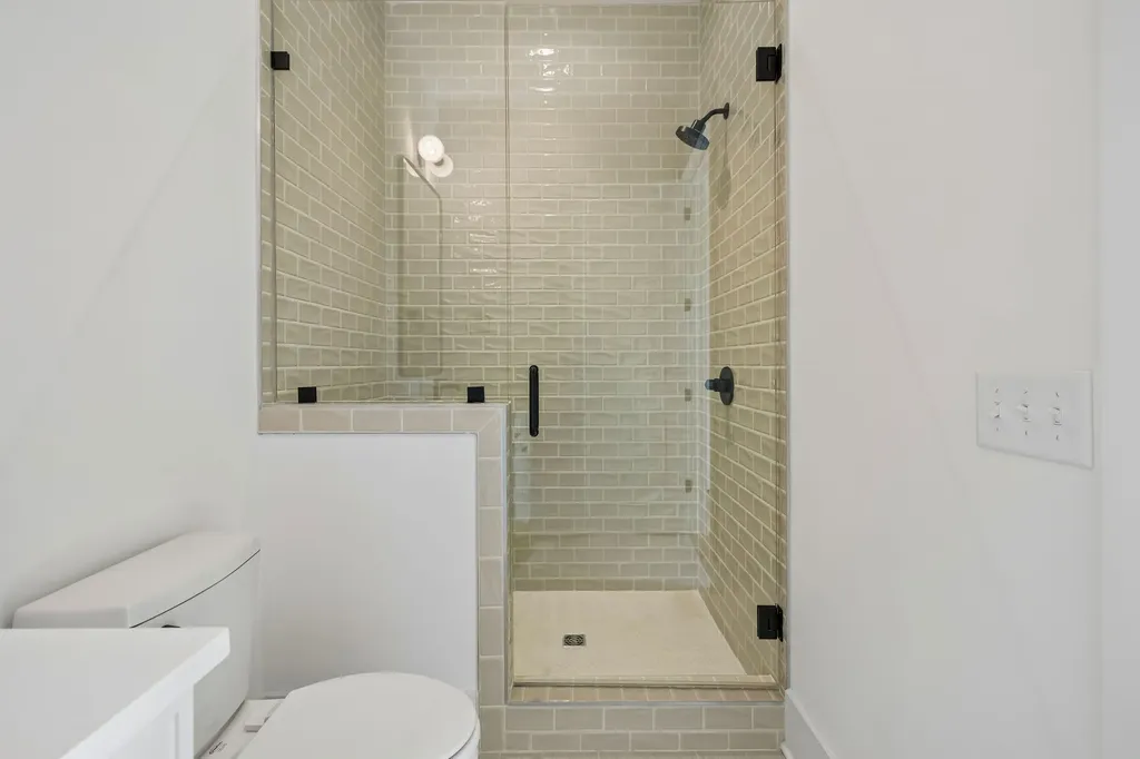 1814B Piedmont Avenue Nashville TN 37216