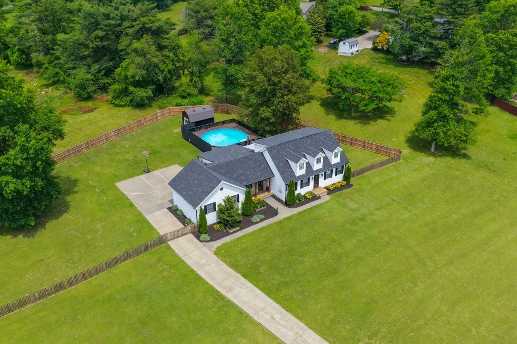 510 Deshea Creek Road Gallatin TN 37066