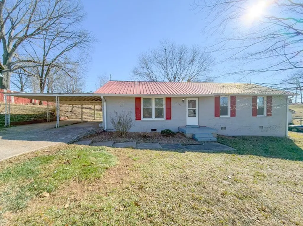 1704 Walnut Avenue Lawrenceburg TN 38464