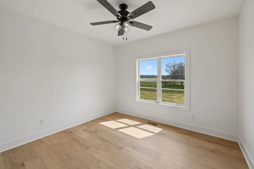 4083 Long Creek Road Lafayette TN 37083