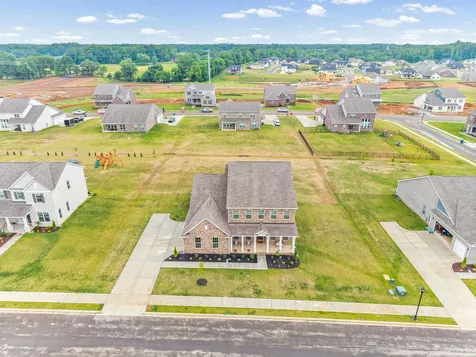 210 Autumn Fern Court Clarksville TN 37043
