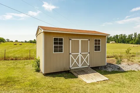 5779 Payne Road Portland TN 37148