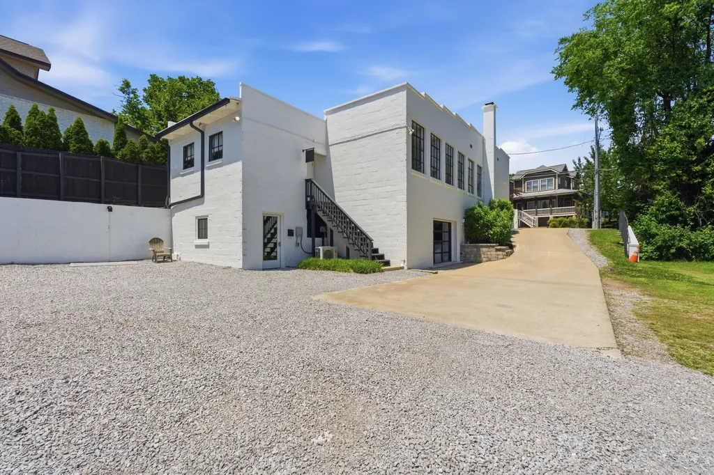 829 Gale Lane Nashville TN 37204