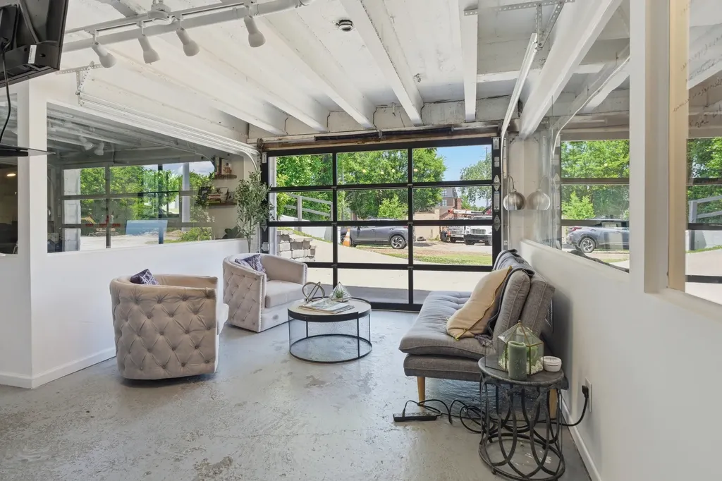 829 Gale Lane Nashville TN 37204