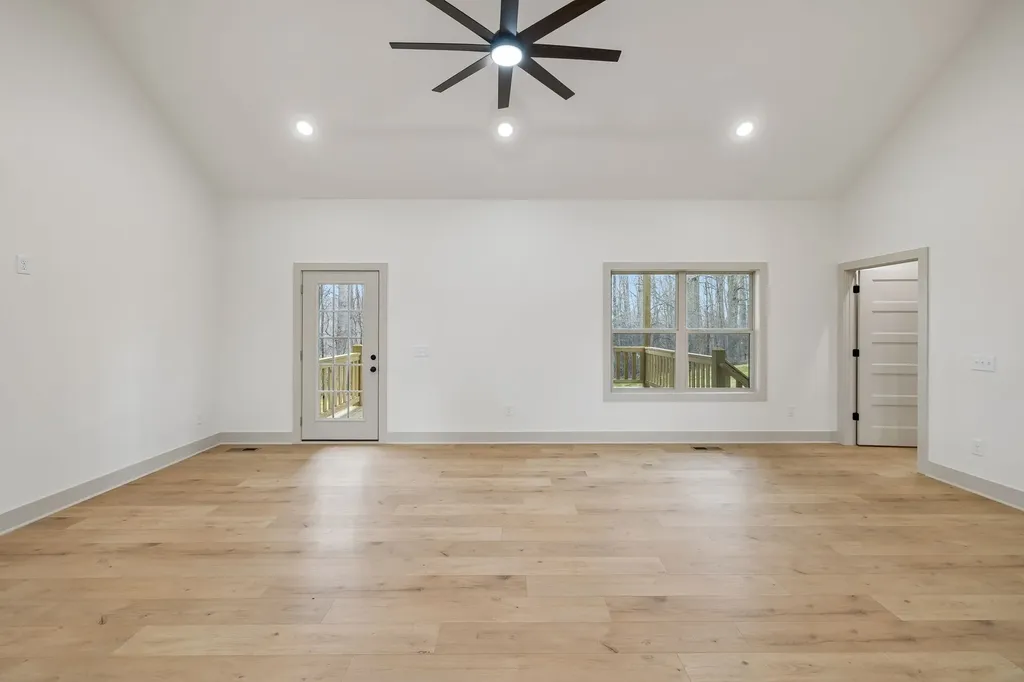 4105 Long Creek Road Lafayette TN 37083