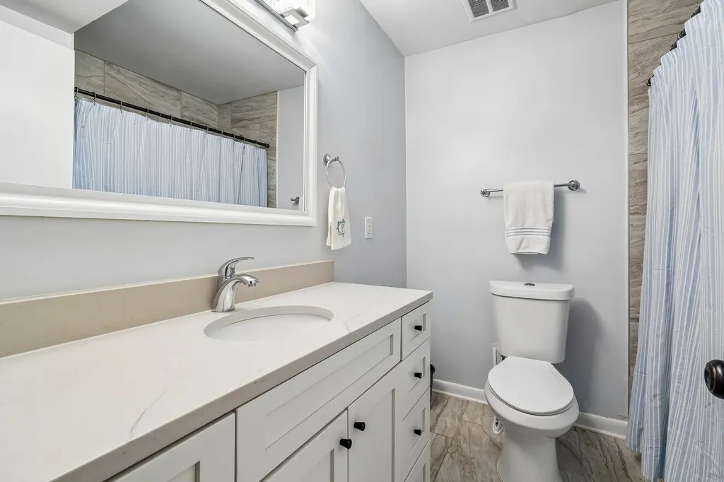 2116 Hobbs Road Nashville TN 37215
