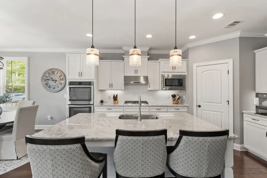 139 Benjamin Lane Hendersonville TN 37075
