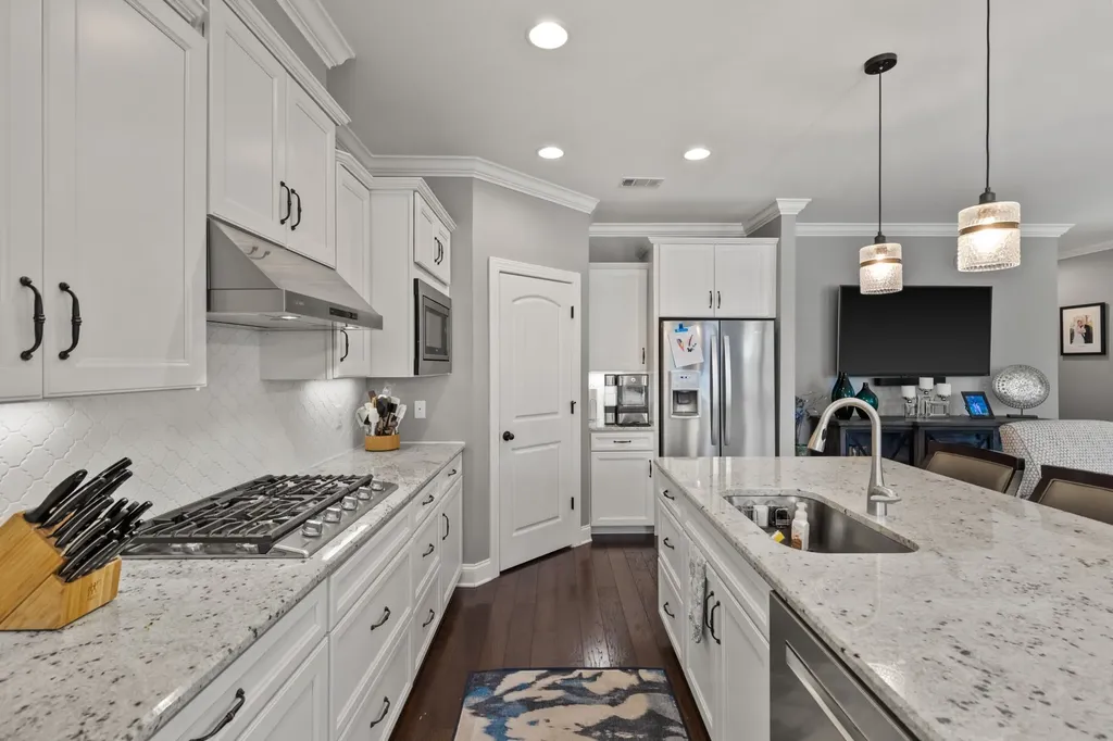 139 Benjamin Lane Hendersonville TN 37075