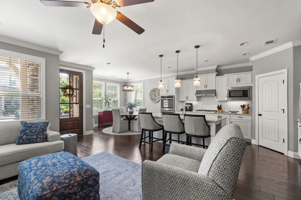 139 Benjamin Lane Hendersonville TN 37075