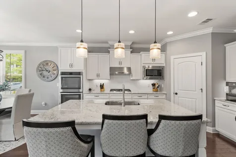 139 Benjamin Lane Hendersonville TN 37075