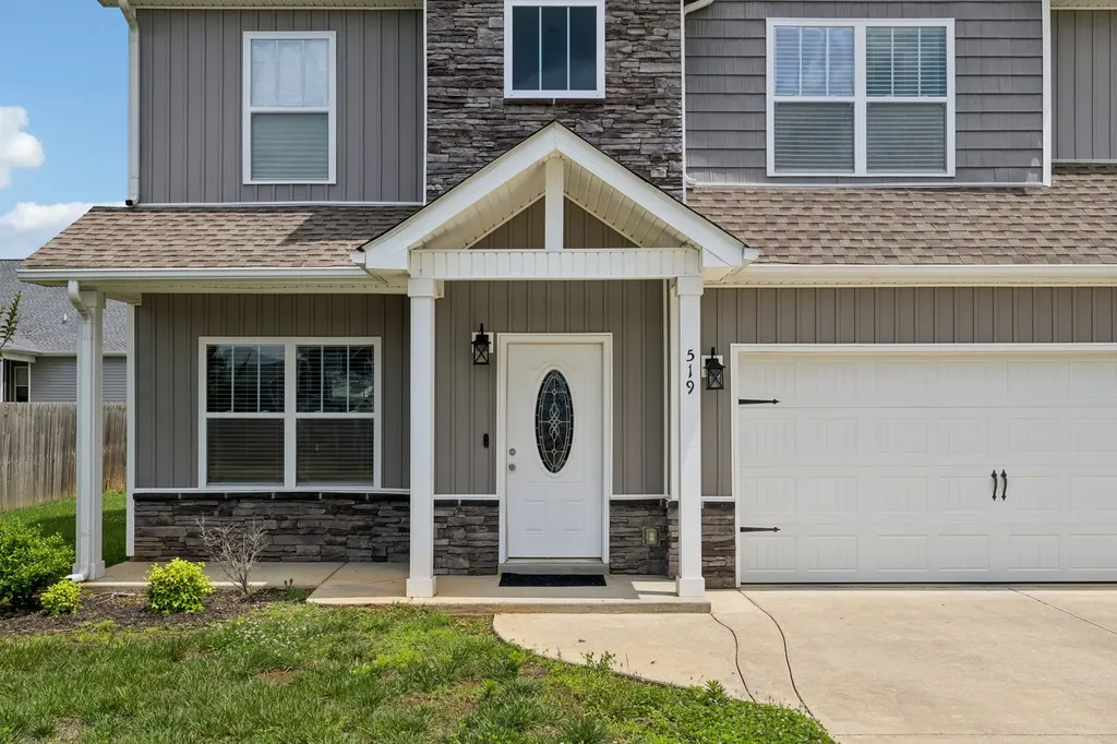 519 Latham Court Clarksville TN 37043