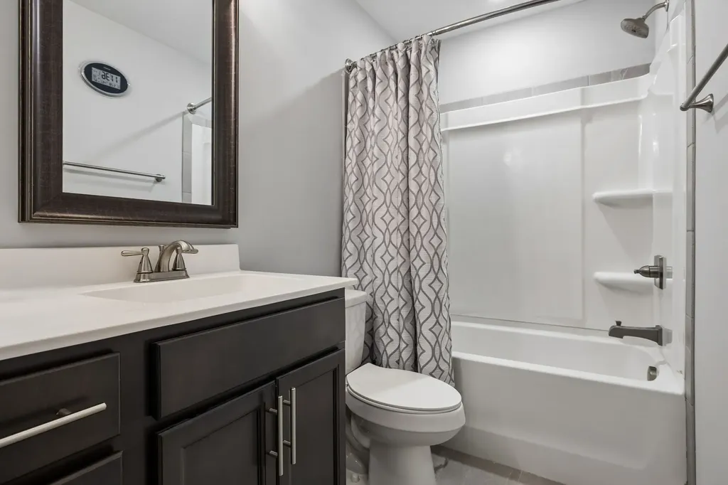 519 Latham Court Clarksville TN 37043