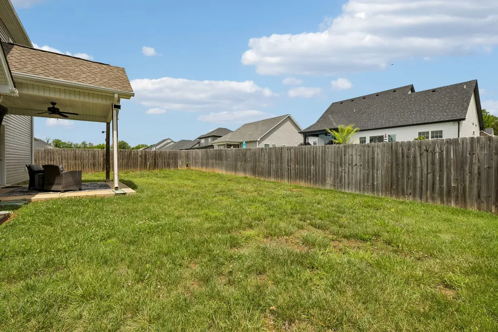 519 Latham Court Clarksville TN 37043