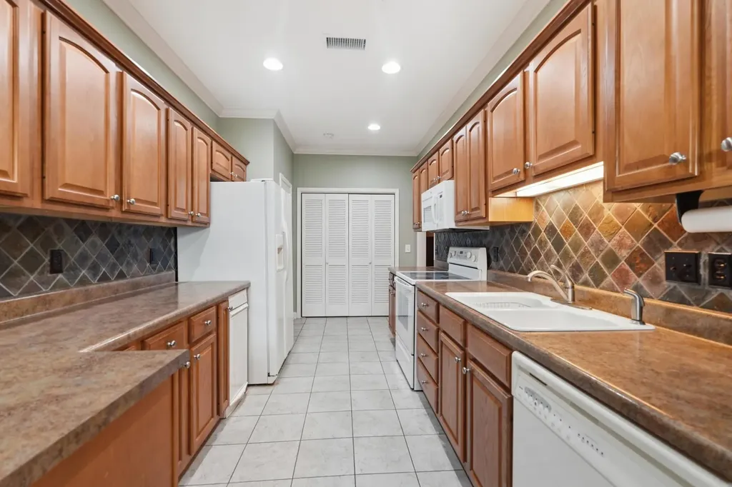 2 Hosier Court Lebanon TN 37087
