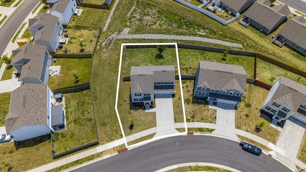 3305 Thorpe Road Nashville TN 37207