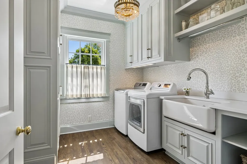 2451 Old Hickory Boulevard Nashville TN 37221