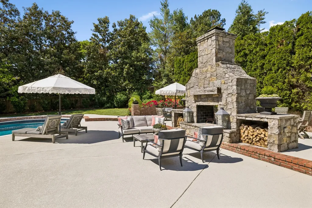 2451 Old Hickory Boulevard Nashville TN 37221