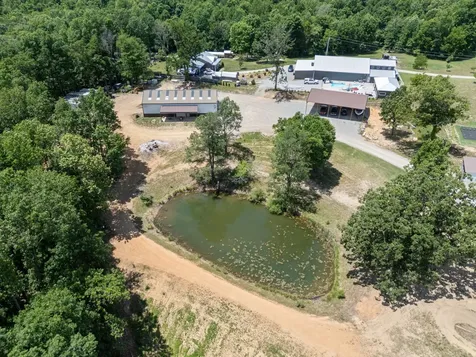 3135 Vanleer Highway Charlotte TN 37036