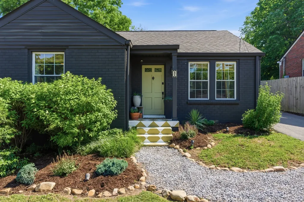 1311 Ardee Avenue Nashville TN 37216