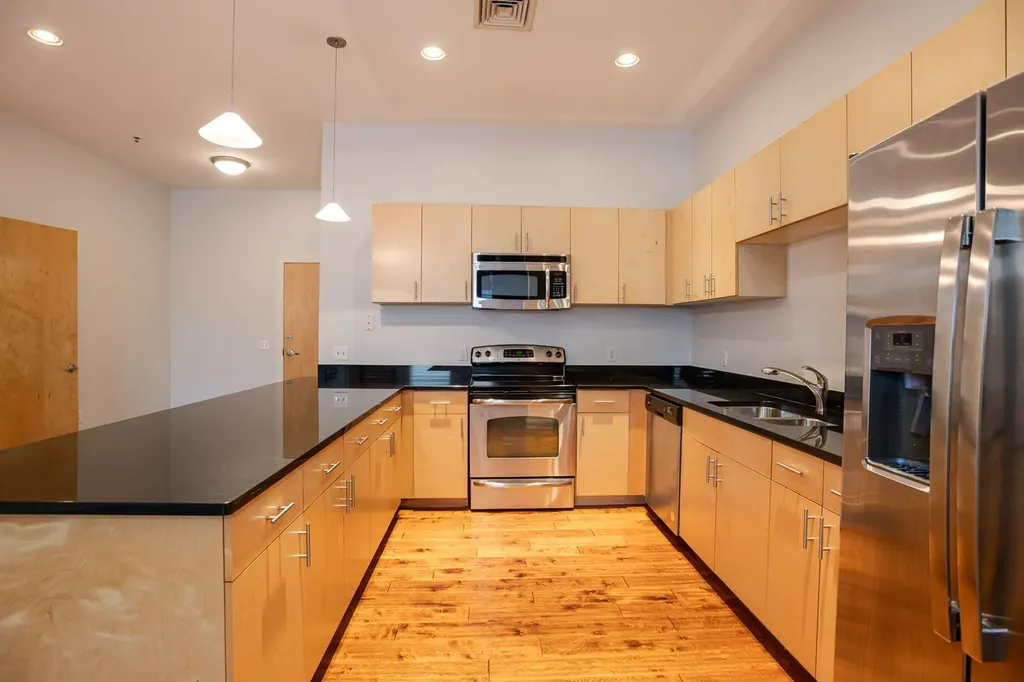 2201 8th Ave, S Nashville TN 37204
