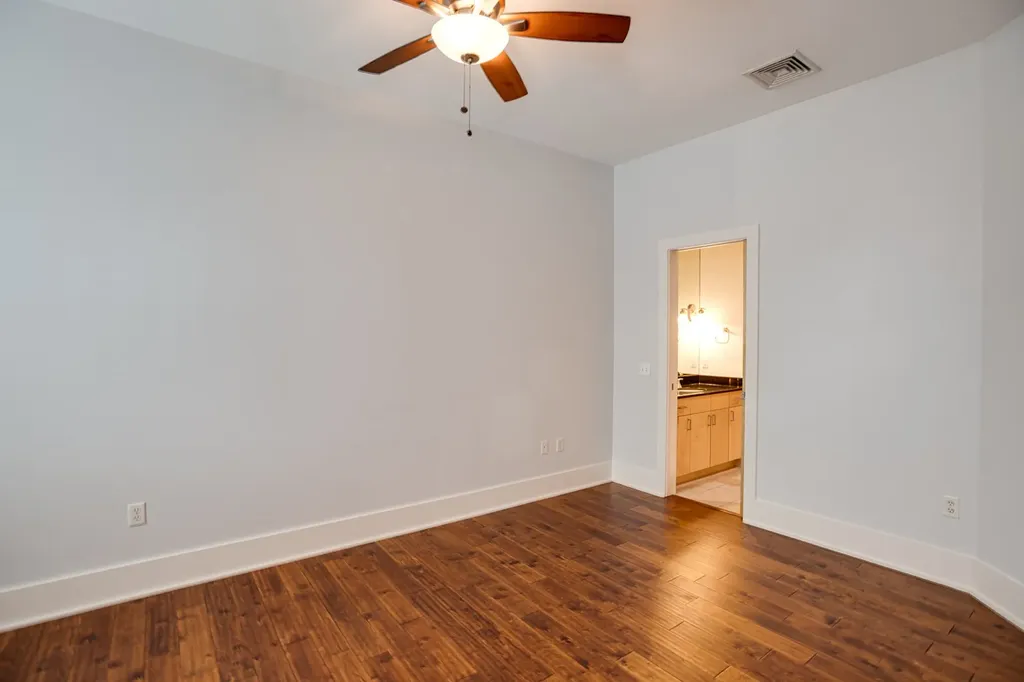 2201 8th Ave, S Nashville TN 37204