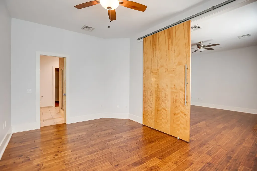2201 8th Ave, S Nashville TN 37204