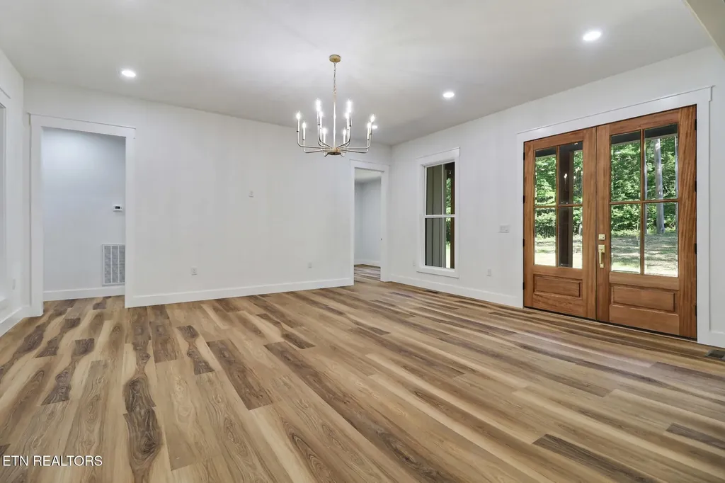 1452 Model Farm Road Jamestown TN 38556