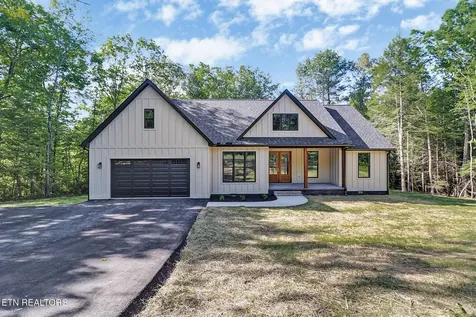 1452 Model Farm Road Jamestown TN 38556