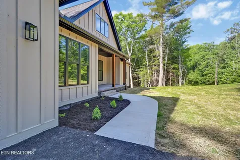 1452 Model Farm Road Jamestown TN 38556